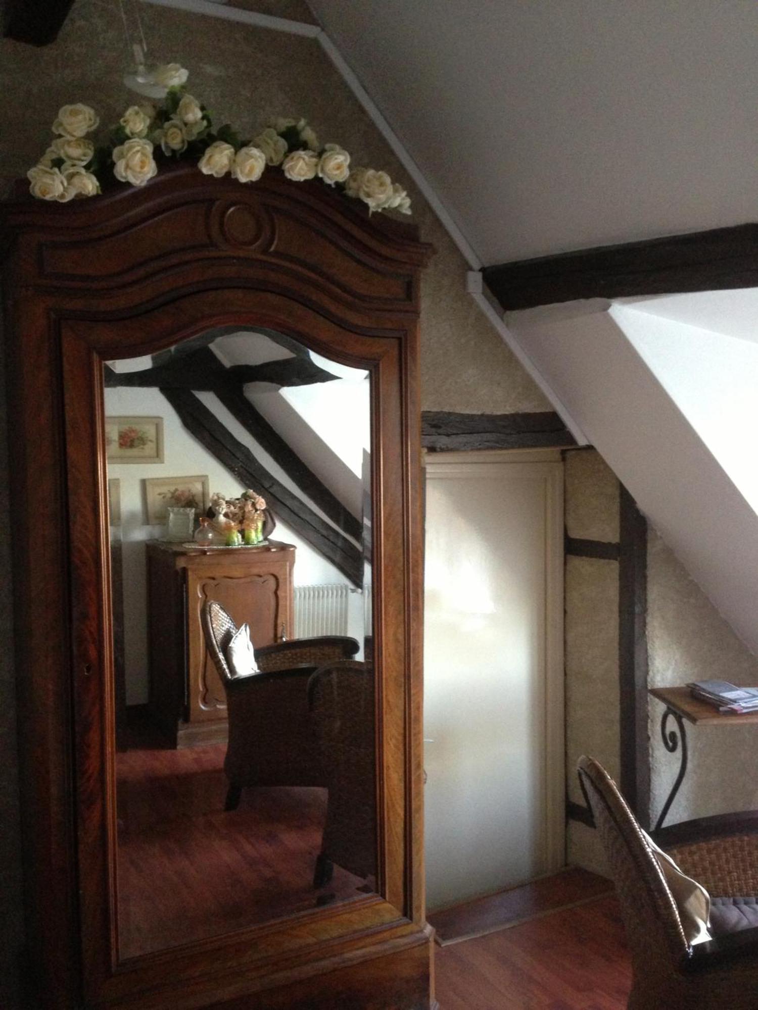 Le Lavoir Bed & Breakfast Châteauroux Dış mekan fotoğraf