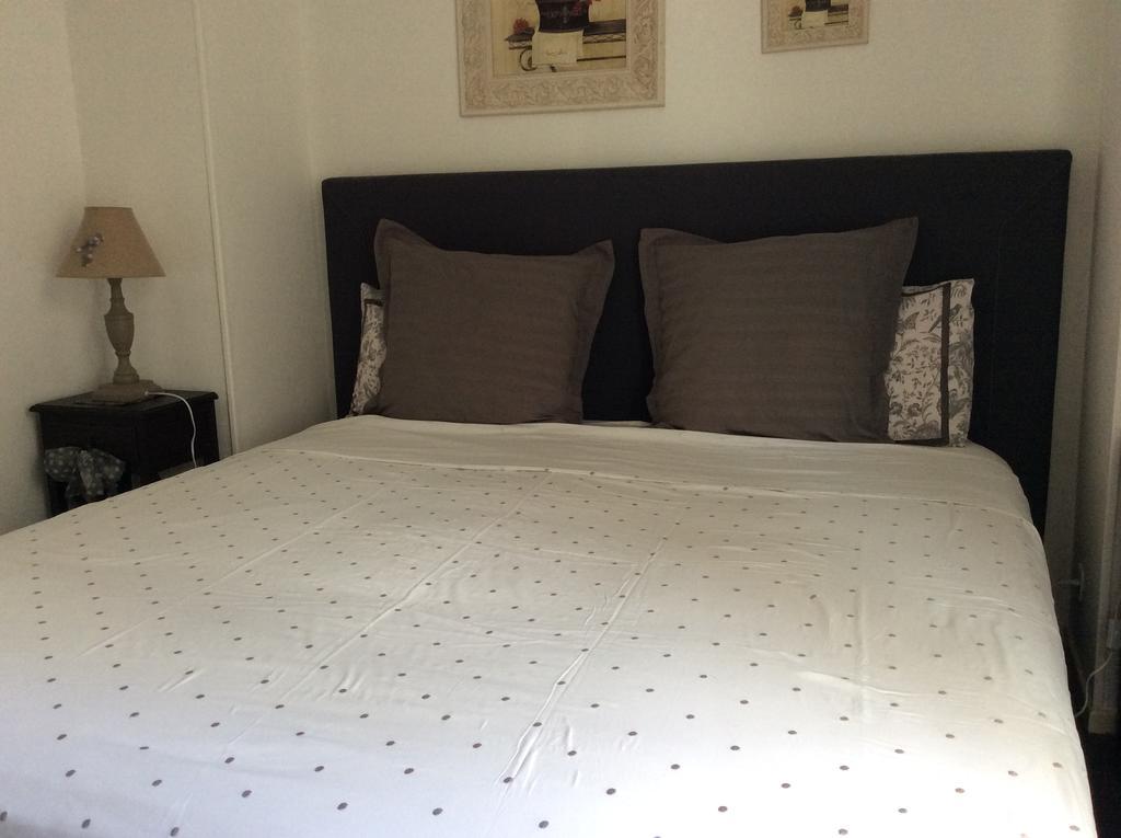 Le Lavoir Bed & Breakfast Châteauroux Dış mekan fotoğraf